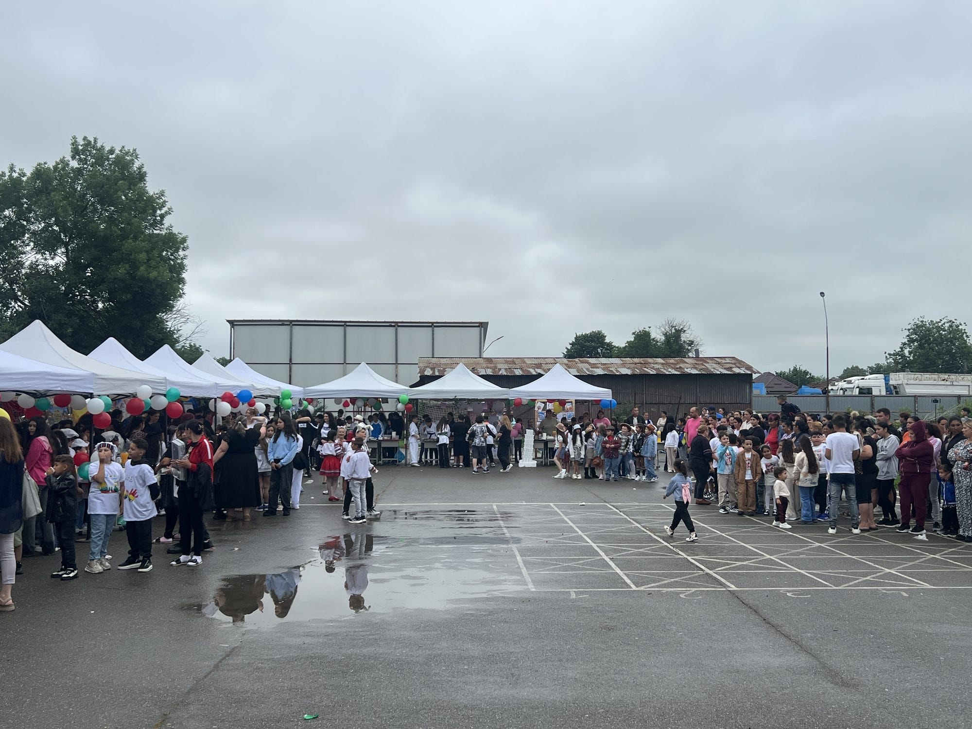 Festivitatea de închidere a anului școlar la Școala Gimnazială Nr. 1 Curcani, 12 iunie 2026 (fotografia 1 din 5)